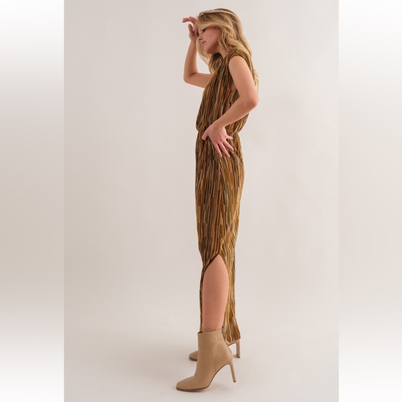 Boho Multi Color Rib Pleating Detailed Dress - Picture 4 of 7